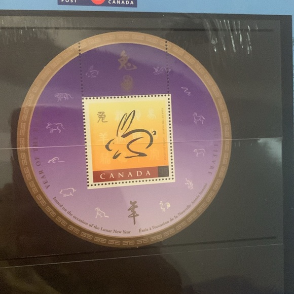 Vintage Collectible Canadian Post Stamp set - Picture 2 of 5